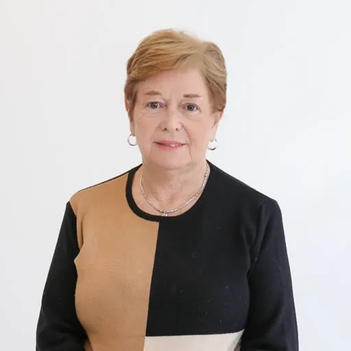 Dra. Ana Ceballos